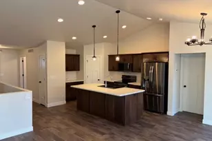 N3923 Wettering Way, Kaukauna, WI 54130 - Photo 2