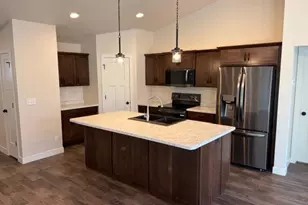 N3923 Wettering Way, Kaukauna, WI 54130 - Photo 4