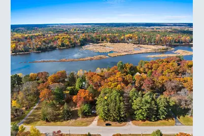 N3221 Right Of Way Road, Peshtigo, WI 54157 - Photo 2