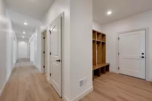 110 Beckerae Ct, Wrightstown, WI 54180 - Photo 10