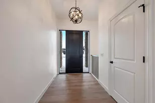 110 Beckerae Ct, Wrightstown, WI 54180 - Photo 4