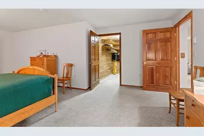 407 Woodfield Drive, Green Bay, WI 54313 - Photo 38