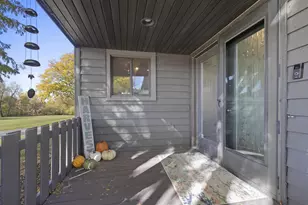 65 Webster Heights Dr, Green Bay, WI 54301 - Photo 6