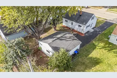 140 W Cecil Street, Neenah, WI 54956 - Photo 28