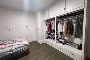 1015 E Walnut St, Green Bay, WI 54301 - Photo 38