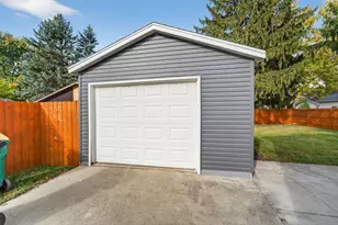 183 E McWilliams St, Fond du Lac, WI 54935 - Photo 26