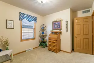 20 Spencer Village Ct, Appleton, WI 54914 - Photo 14