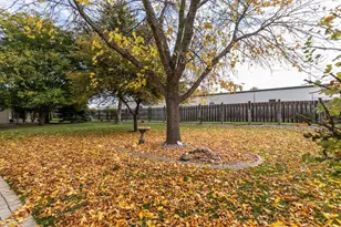 20 Spencer Village Ct, Appleton, WI 54914 - Photo 32