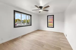 197 N Lincoln Ave, Fond du Lac, WI 54935 - Photo 6