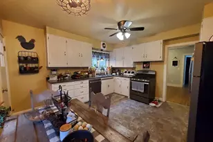 157 N Clinton Ave, Clintonville, WI 54929 - Photo 30