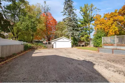 2534 S Webster Avenue, Green Bay, WI 54301 - Photo 46