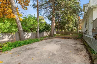 2534 S Webster Avenue, Green Bay, WI 54301 - Photo 36