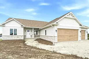 112 Shady Ln, Eden, WI 53019 - Photo 2