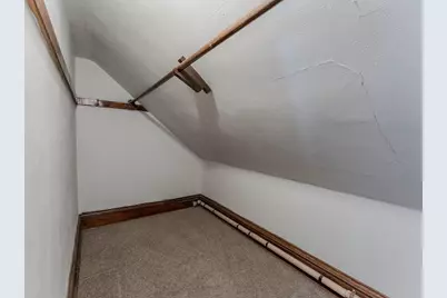 326 W 19th Avenue, Oshkosh, WI 54902 - Photo 14