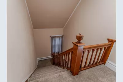 326 W 19th Avenue, Oshkosh, WI 54902 - Photo 8