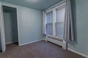 326 W 19th Ave, Oshkosh, WI 54902 - Photo 12