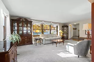 808 Voelker St, De Pere, WI 54115 - Photo 8