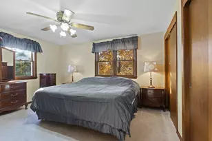 808 Voelker St, De Pere, WI 54115 - Photo 32