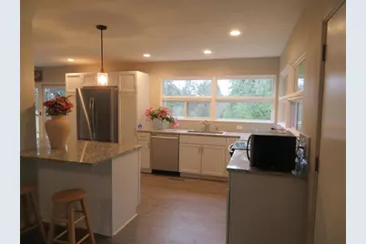 245 Summit Street, Iola, WI 54945 - Photo 6