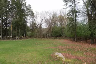 245 Summit St, Iola, WI 54945 - Photo 16