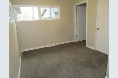 245 Summit Street, Iola, WI 54945 - Photo 10