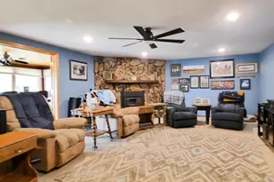 1410 S 7th St, De Pere, WI 54115 - Photo 8