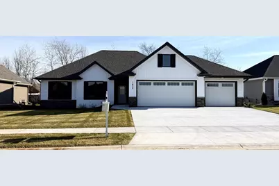 1432 Crossroads Drive, De Pere, WI 54115 - Photo 1