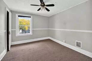 442 N Park Ave, Fond du Lac, WI 54935 - Photo 12