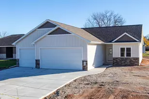 1009 Lotus Trail, Menasha, WI 54952 - Photo 1