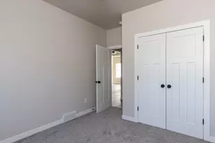 1009 Lotus Trail, Menasha, WI 54952 - Photo 18