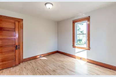 406 W Fulton Street, Waupaca, WI 54981 - Photo 18