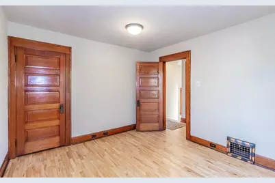 406 W Fulton Street, Waupaca, WI 54981 - Photo 16