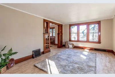 406 W Fulton Street, Waupaca, WI 54981 - Photo 6