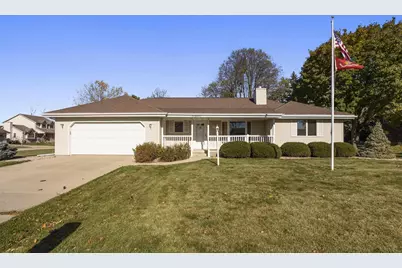 600 Karen Drive, Menasha, WI 54952 - Photo 1