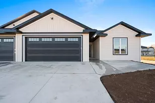 2882 Howard, Howard, WI 54313 - Photo 2