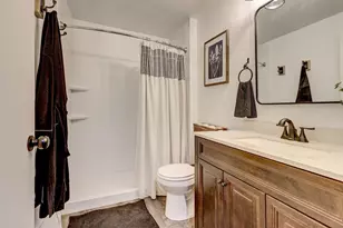 2470 Deckner Ave, Green Bay, WI 54302 - Photo 18