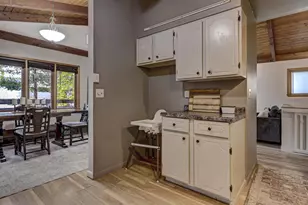 2470 Deckner Ave, Green Bay, WI 54302 - Photo 12