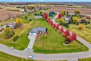 9410 Memory Ln, Neenah, WI 54956 - Photo 36