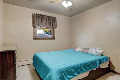 1010 Heyrman Street, Green Bay, WI 54302 - Photo 20