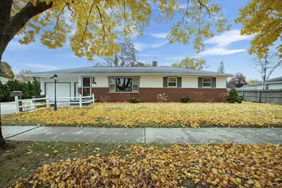 1010 Heyrman Street, Green Bay, WI 54302 - Photo 4