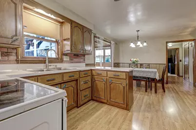 1010 Heyrman Street, Green Bay, WI 54302 - Photo 12