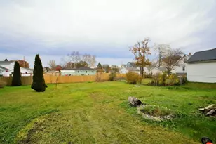 2114 10th St, Two Rivers, WI 54241 - Photo 28