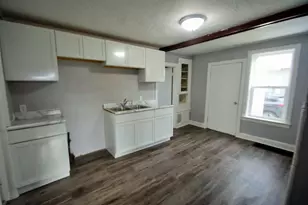 2114 10th St, Two Rivers, WI 54241 - Photo 6