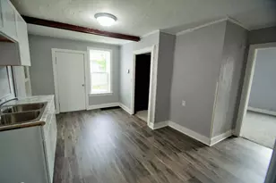 2114 10th St, Two Rivers, WI 54241 - Photo 8