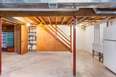 1568 S Oakwood Road, Oshkosh, WI 54904 - Photo 26