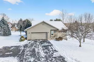 N5842 Lakeview Dr, Green Lake, WI 54941 - Photo 1