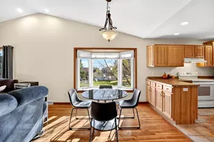 N5842 Lakeview Dr, Green Lake, WI 54941 - Photo 10