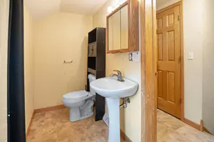 124 S Custer St, Brillion, WI 54110 - Photo 14