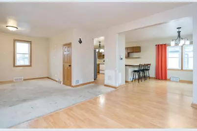 124 S Custer Street, Brillion, WI 54110 - Photo 4