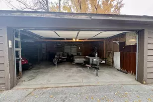 521 Clinton St, Green Bay, WI 54303 - Photo 8